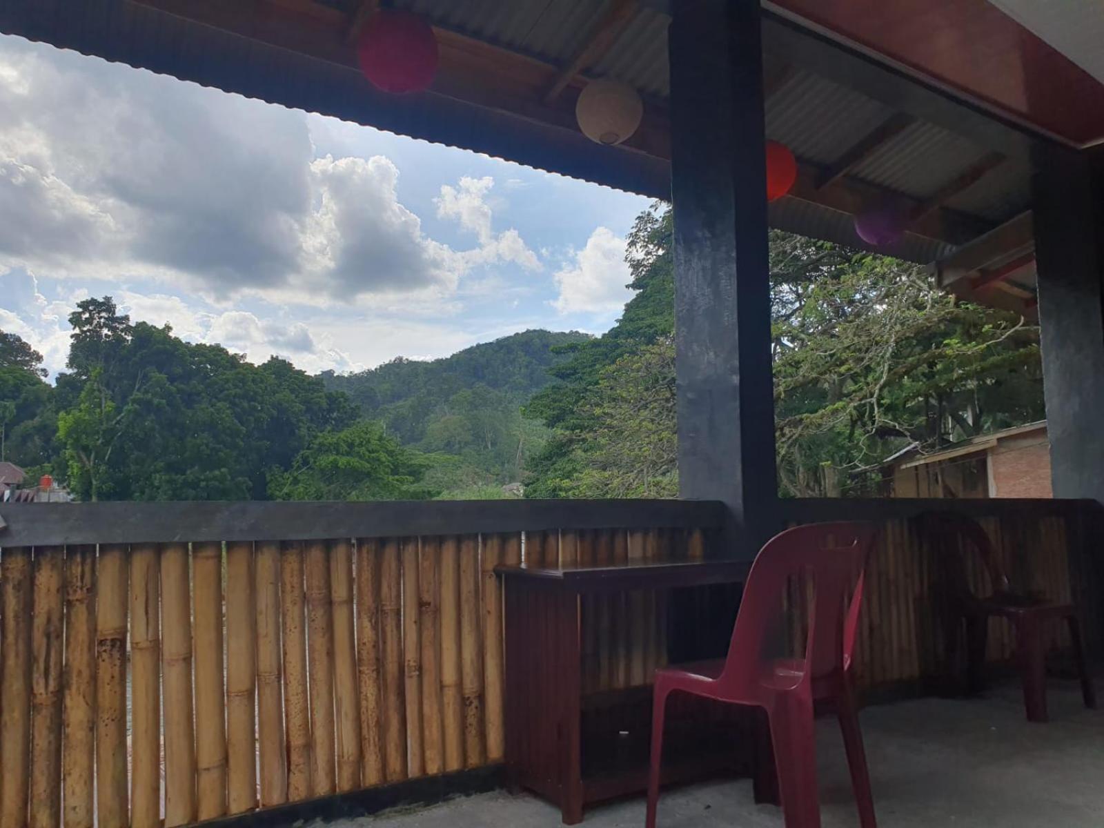 Jungle Life Guest House - Trekking & Transport Only Book With Us Bukit Lawang Exterior photo